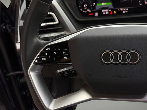 Used 2023 Audi Q4 e-tron Premium Plus image 17