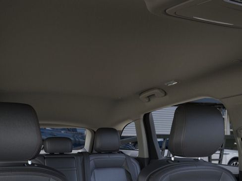 New 2026 Lincoln Nautilus Premier AWD/4WD image 22