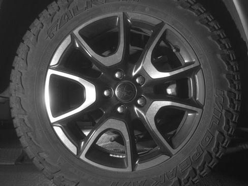 Used 2025 Jeep Compass Trailhawk AWD/4WD image 15