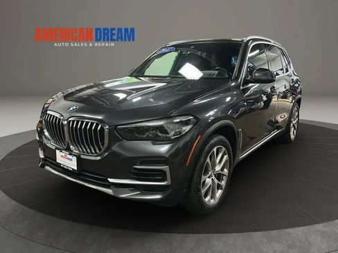 Used 2022 BMW X5 xDrive40i w/ Premium Package AWD/4WD image 1