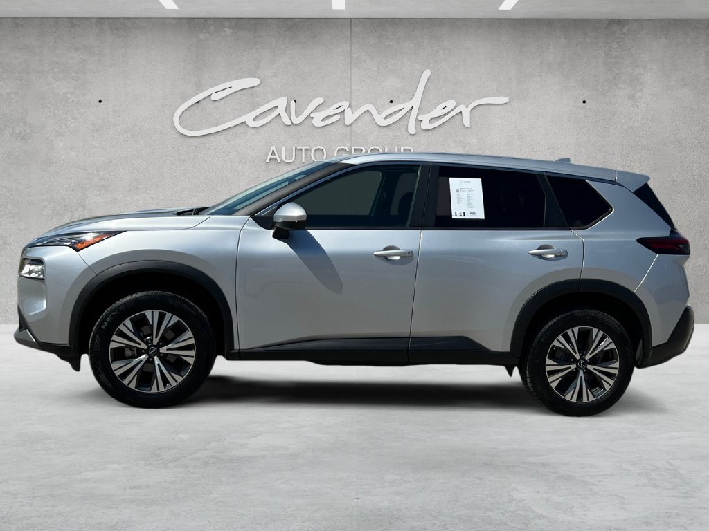 Used 2022 Nissan Rogue SV FWD image 13
