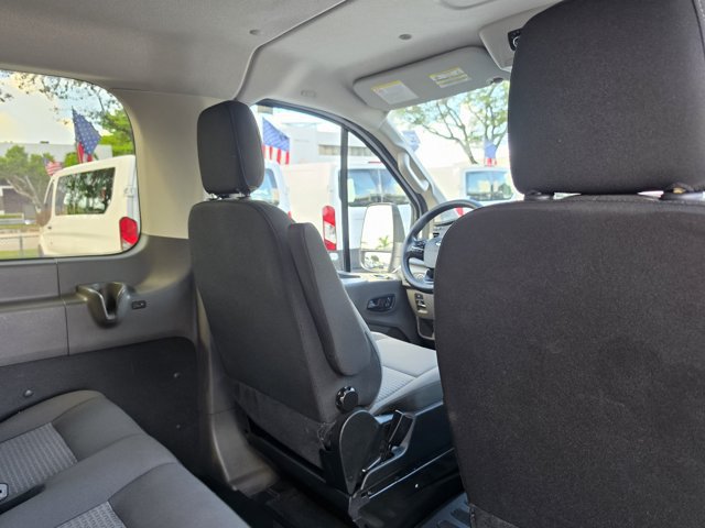 Certified 2022 Ford Transit 350 XLT RWD image 17