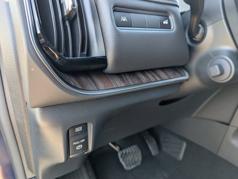 New 2026 Nissan Armada SL w/ Captain's Chari Seat Package AWD/4WD image 15