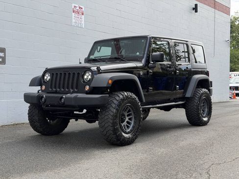 Used 2016 Jeep Wrangler Unlimited Sport AWD/4WD image 2