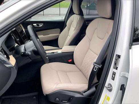 New 2026 Volvo XC60 T8 Plus w/ Protection Package Premier image 11