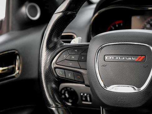 Used 2020 Dodge Durango R/T w/ Blacktop Package RWD image 27