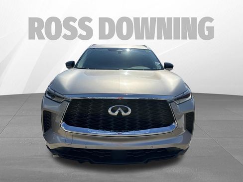 Used 2023 INFINITI QX60 Luxe w/ Cargo Package AWD/4WD image 2