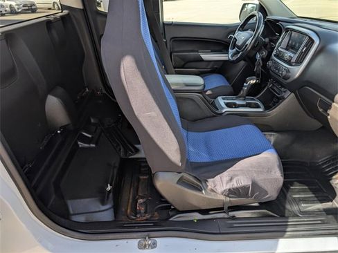 Used 2022 Chevrolet Colorado LT w/ Fleet Safety Package image 22