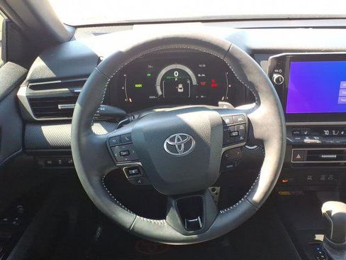 Certified 2025 Toyota Camry SE w/ Multimedia Upgrade Package AWD/4WD image 13