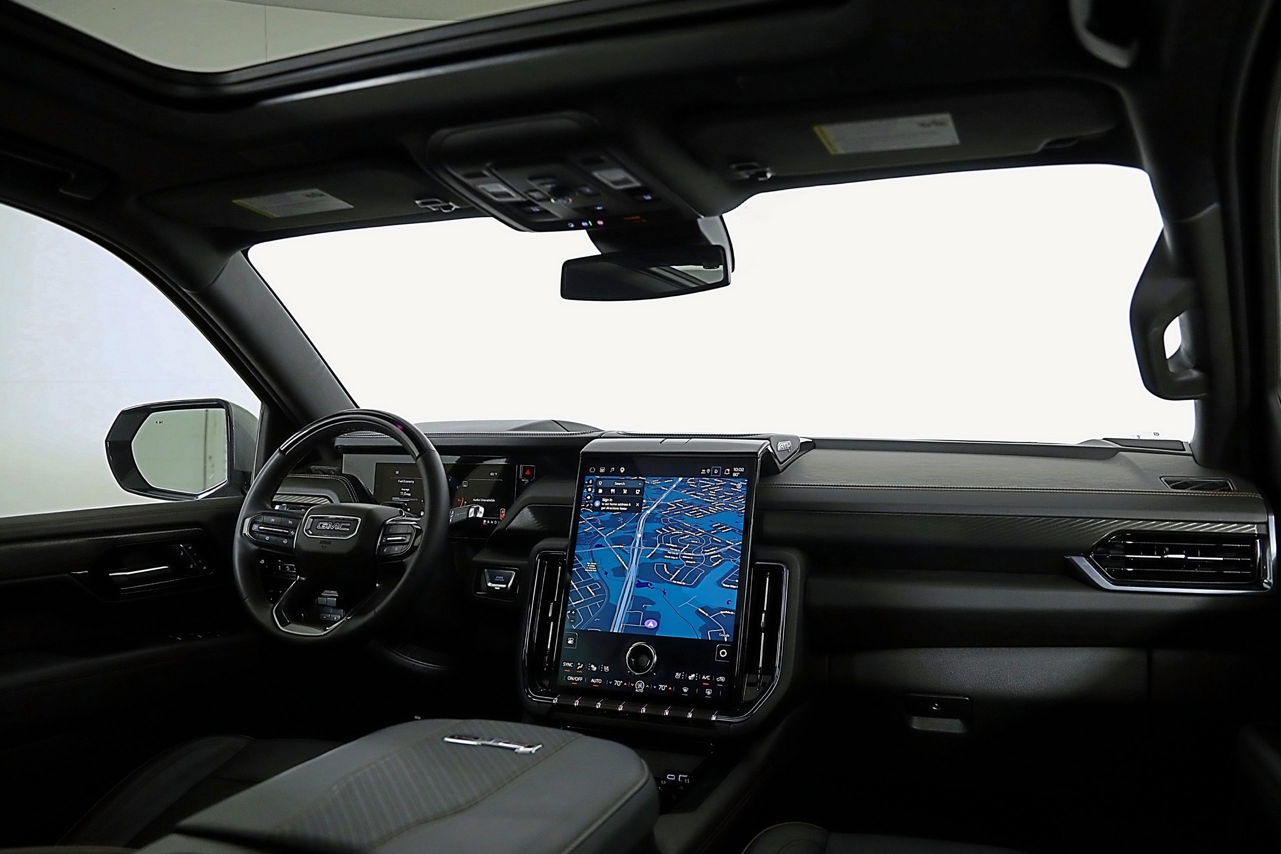 Used 2025 GMC Yukon AT4 AWD/4WD image 14