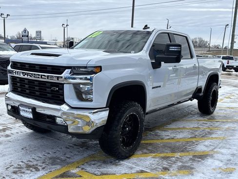 Used 2020 Chevrolet Silverado 2500 LT w/ Convenience Package image 10