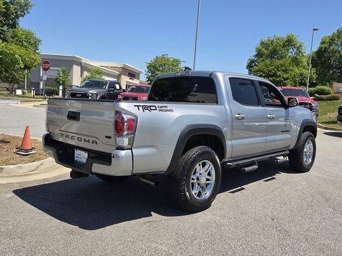 Used 2022 Toyota Tacoma TRD Off-Road w/ TRD Premium Off Road Package RWD image 7