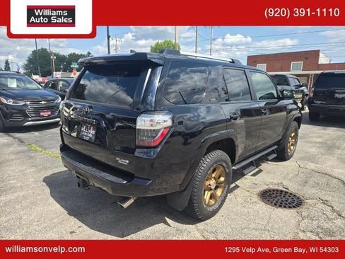 Used 2021 Toyota 4Runner SR5 Premium w/ Moonroof Package AWD/4WD image 6