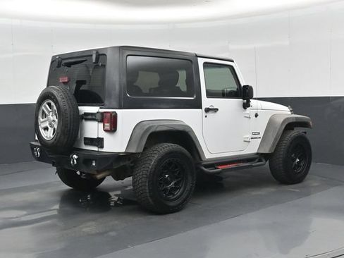 Used 2013 Jeep Wrangler Sport AWD/4WD image 23