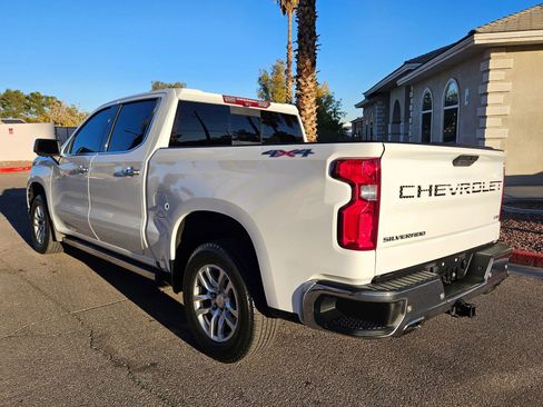 Used 2020 Chevrolet Silverado 1500 LTZ w/ LTZ Plus Package image 5