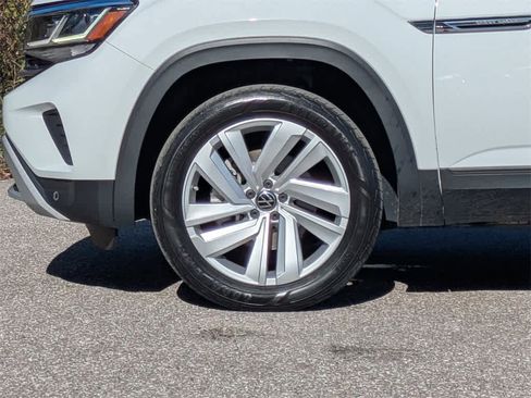 Used 2023 Volkswagen Atlas Cross Sport SE image 10