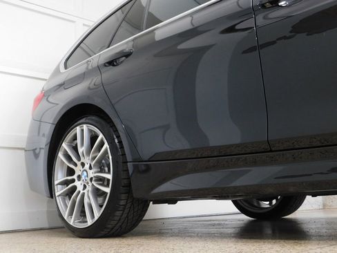 Used 2015 BMW 328i xDrive Wagon AWD/4WD image 9