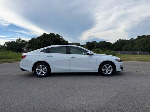 Used 2023 Chevrolet Malibu LT FWD image 6