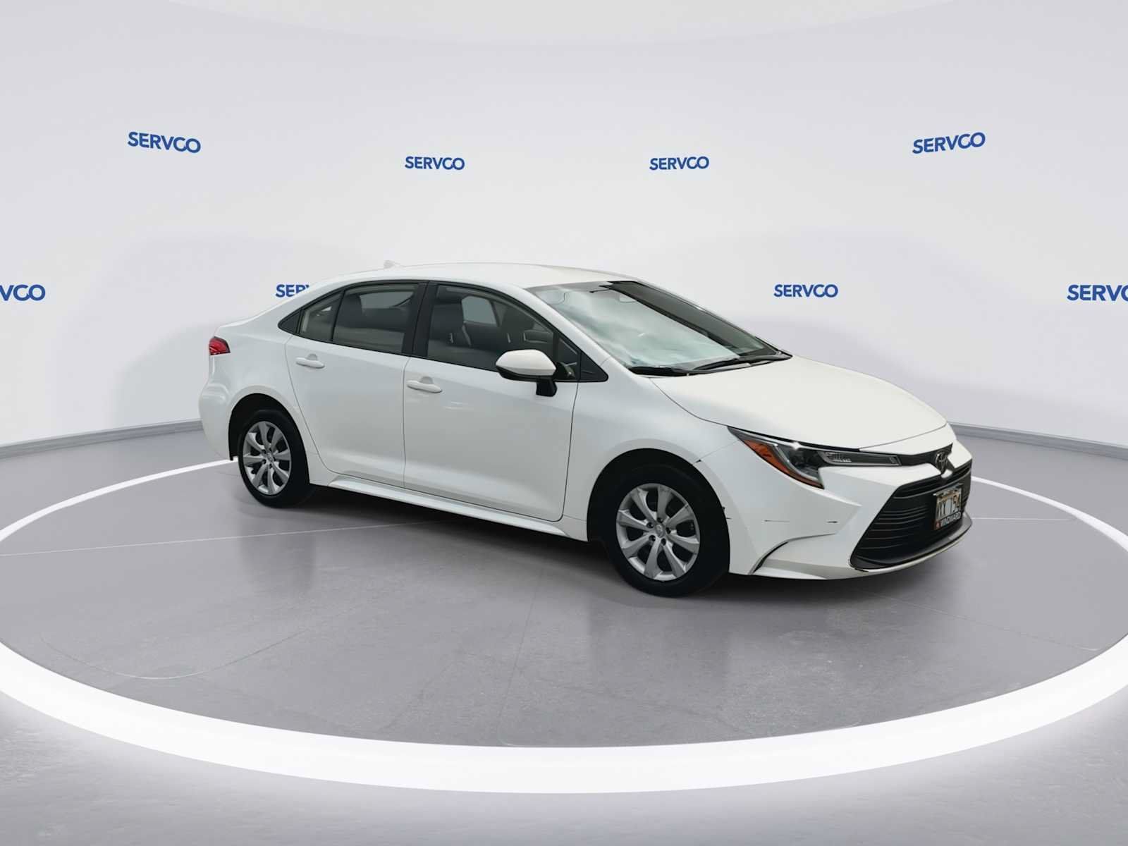 Used 2024 Toyota Corolla LE FWD image 2