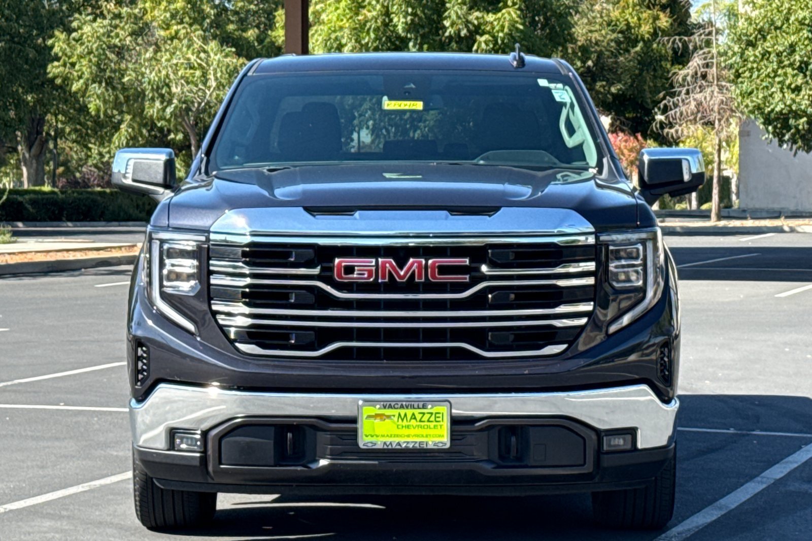 Used 2025 GMC Sierra 1500 SLT AWD/4WD image 7