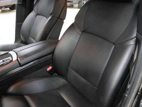 Used 2012 BMW 750Li image 72