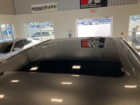 Certified 2019 Ford F150 Raptor w/ Equipment Group 801A Mid image 11