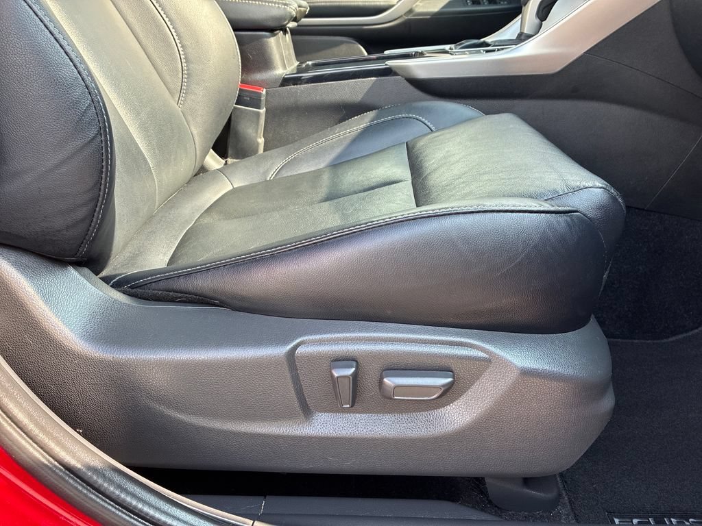 Used 2024 Mitsubishi Eclipse Cross SEL AWD/4WD image 31