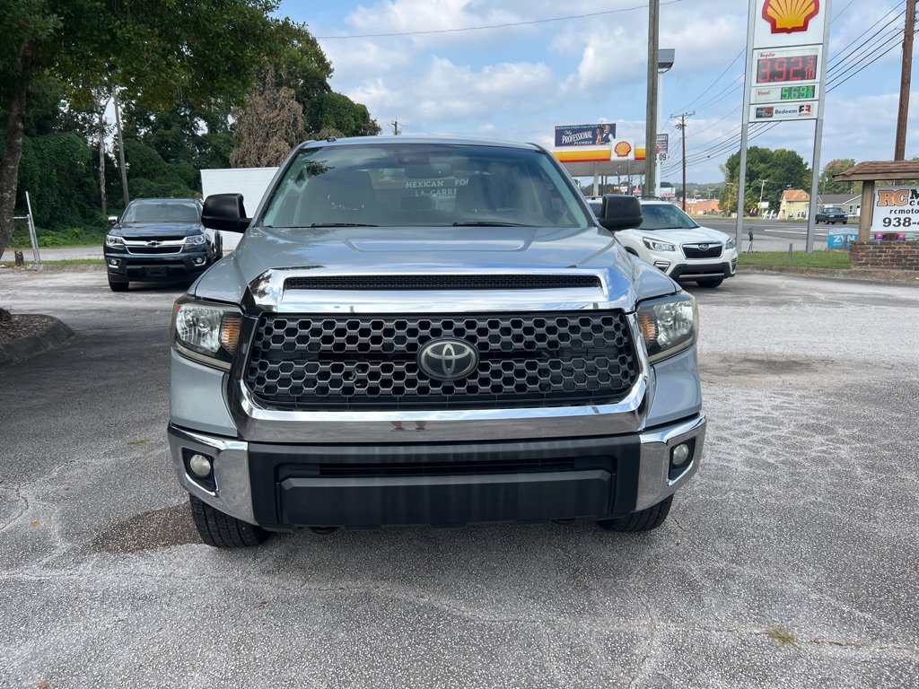 Used 2018 Toyota Tundra SR5 w/ SR5 Upgrade Package AWD/4WD image 6