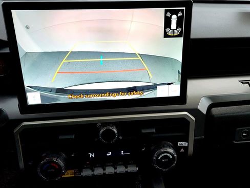 Certified 2024 Toyota Tacoma TRD Off-Road w/ TRD Off Road Upgrade Package image 38