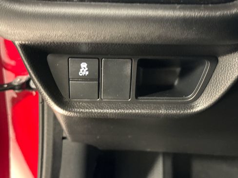 Certified 2023 Honda HR-V Sport image 9