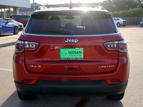 Used 2025 Jeep Compass Limited AWD/4WD image 7