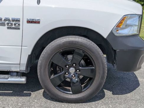Used 2019 RAM 1500 Tradesman RWD image 10