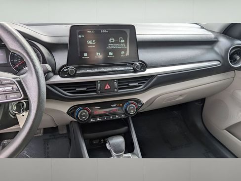 Used 2019 Kia Forte LXS image 18