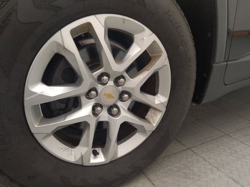Used 2018 Chevrolet Traverse LT FWD image 31