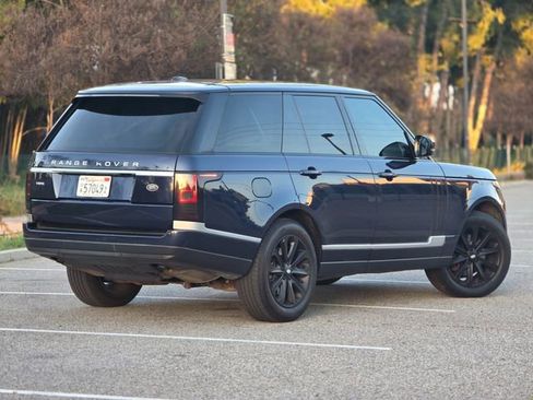 Used 2014 Land Rover Range Rover HSE image 7