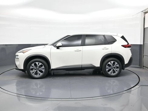Used 2023 Nissan Rogue SV AWD/4WD image 4