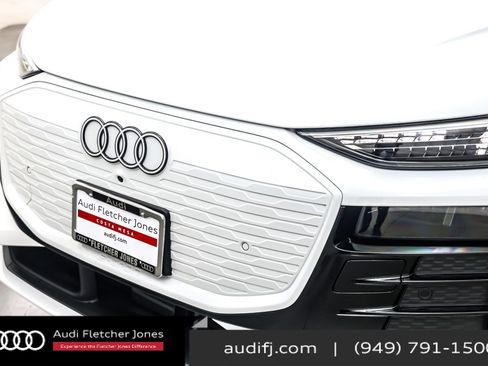 Used 2025 Audi Q6 e-tron Premium Plus w/ Premium Plus image 13
