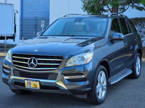 Used 2014 Mercedes-Benz ML 350 2WD image 3