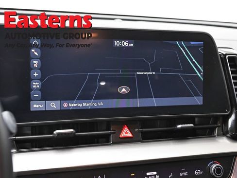 Used 2025 Kia Sportage EX FWD image 16
