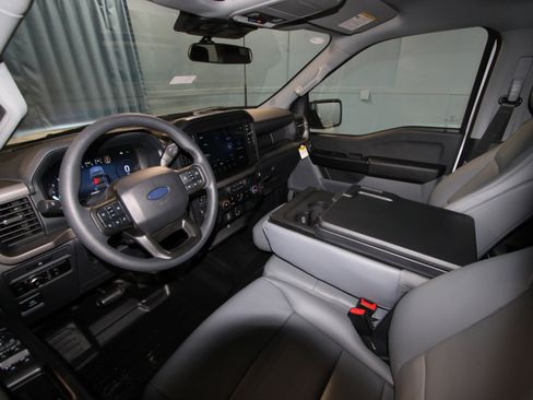 New 2025 Ford F150 XL w/ Equipment Group 103A High image 2