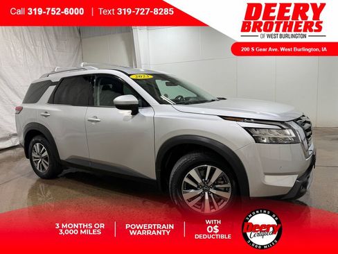 Used 2023 Nissan Pathfinder SL AWD/4WD image 1