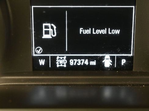 Used 2020 Chevrolet Silverado 1500 Custom w/ Custom Value Package image 18