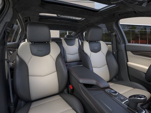 New 2026 Cadillac CT5 V image 16