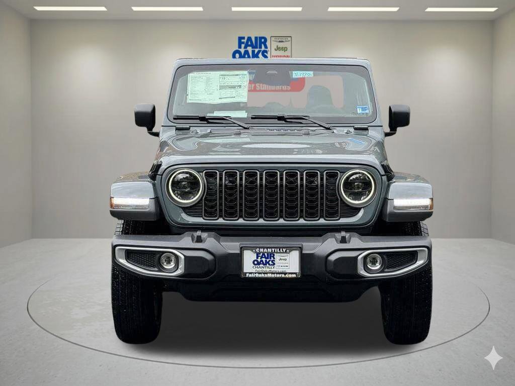 New 2026 Jeep Gladiator Sport AWD/4WD image 3