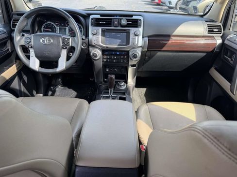 Used 2016 Toyota 4Runner Limited AWD/4WD image 20