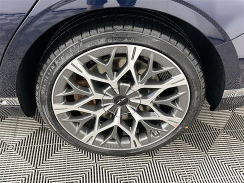 New 2026 Genesis G90 3.5T image 22