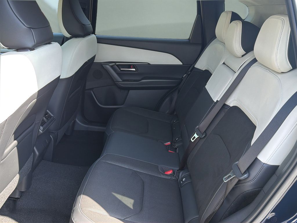 New 2026 MAZDA CX-5 Preferred AWD/4WD image 17