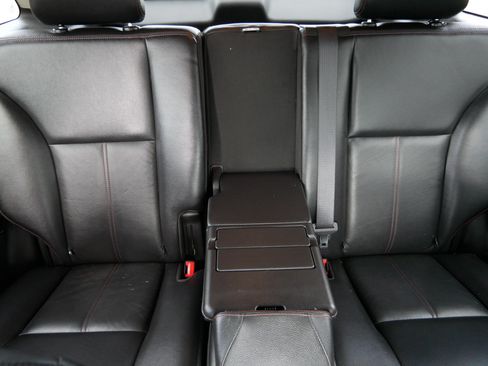 Used 2013 Ford Edge SEL FWD image 13