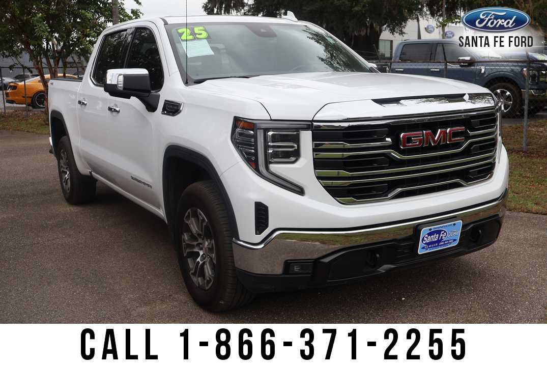 Used 2025 GMC Sierra 1500 SLT AWD/4WD image 2