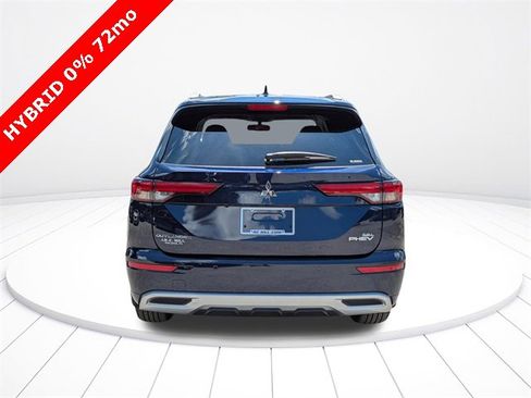 New 2025 Mitsubishi Outlander SEL image 5